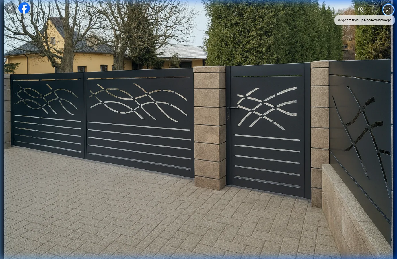 Ogrodzenie z laserowym wzorem — palisada pozioma z ornamentami i kostką brukową